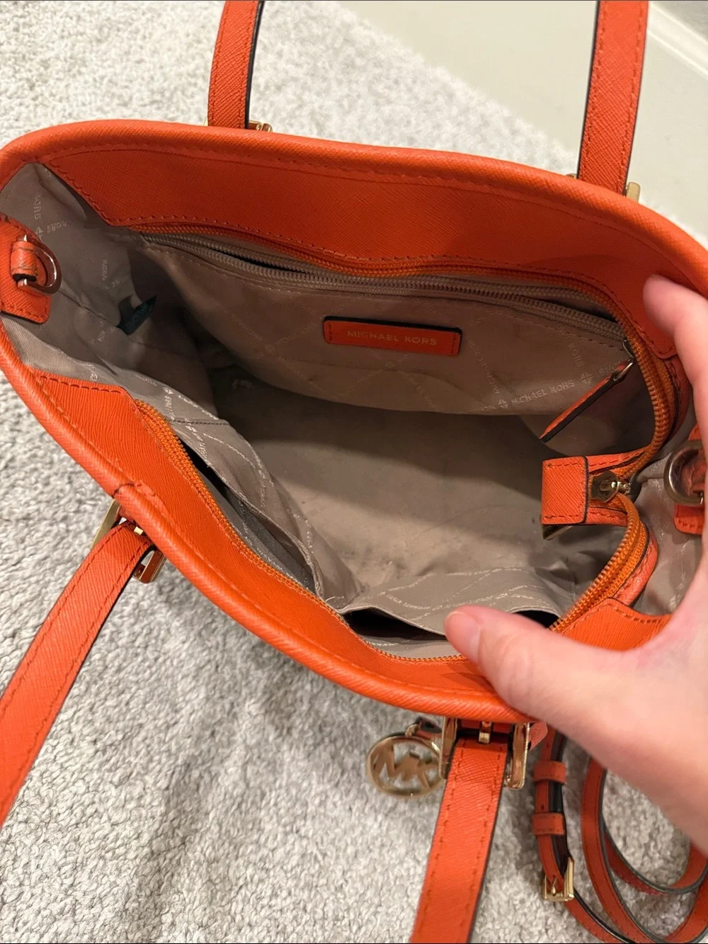 Michael Kors Jet Set Travel purse